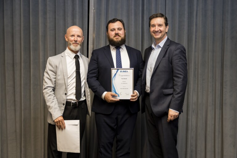 f. 54183831171_5df9319d3c_o