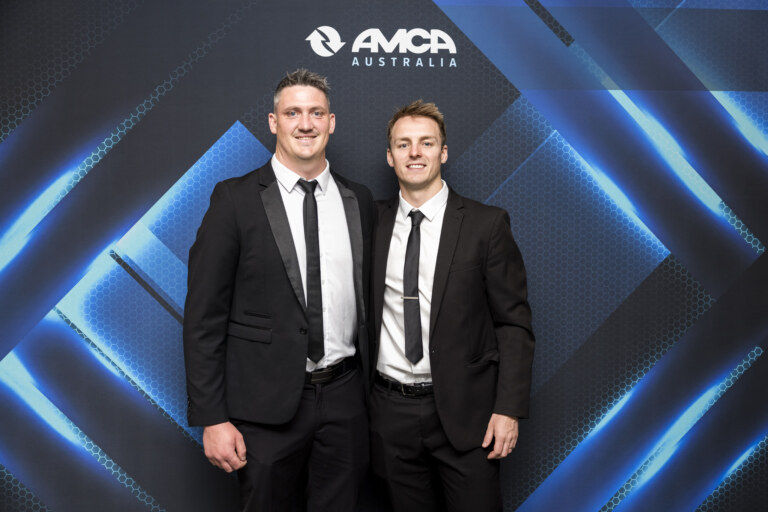 g. 54182960697_b17f01ff72_o