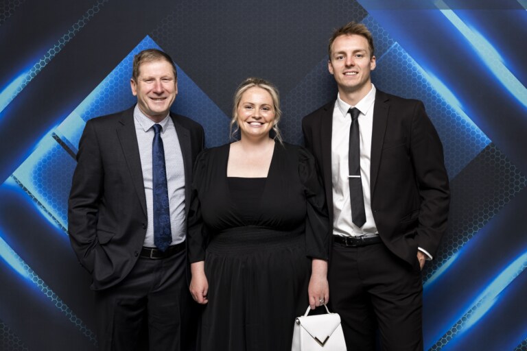 k. 54183837991_500cf8fb25_o