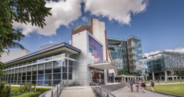 Queensland University of Technology (QUT)